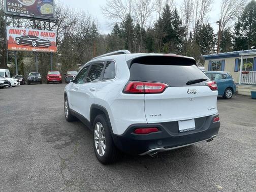 2014 Jeep Cherokee Sport