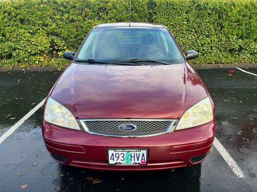 2006 Ford Focus ZX4 S