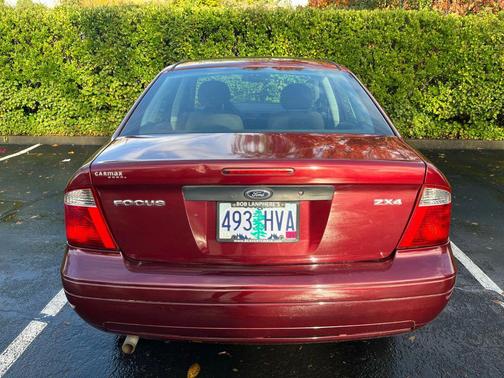 2006 Ford Focus ZX4 S