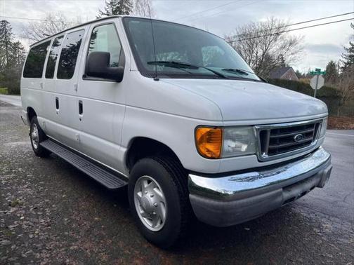2007 Ford E150 Base