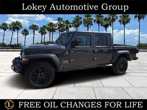 2023 Jeep Gladiator Overland