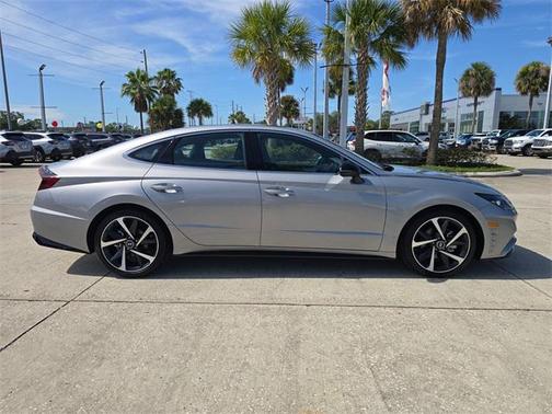 2023 Hyundai SONATA SEL Plus