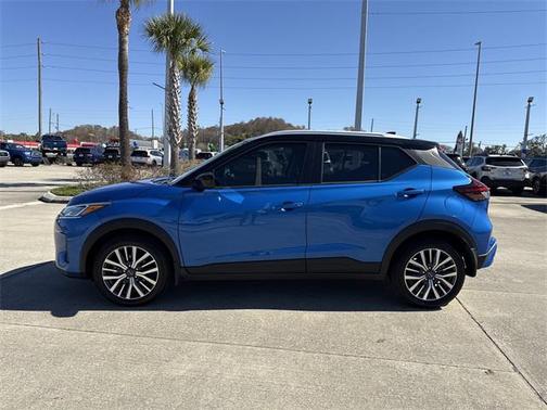 2024 Nissan Kicks SV