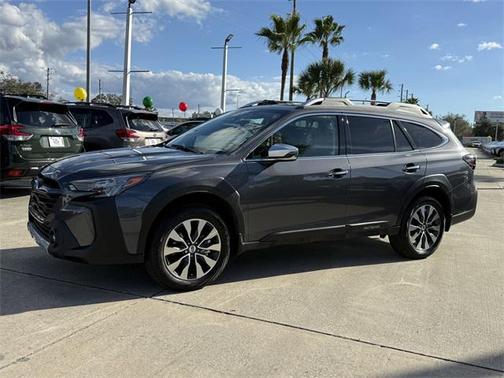 2025 Subaru Outback Touring XT
