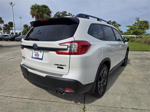 2025 Subaru Ascent Onyx Edition Touring 7-Passenger