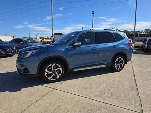 2023 Subaru Forester Touring