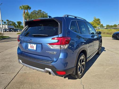 2023 Subaru Forester Touring