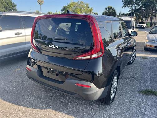 2022 Kia Soul LX