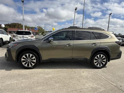 2023 Subaru Outback Touring