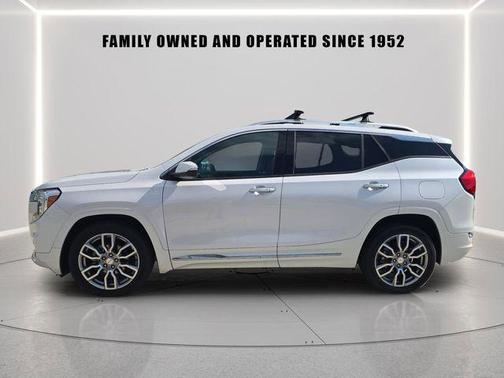 White Frost Tricoat 2022 GMC Terrain Denali