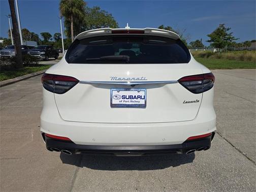 2023 Maserati Levante Modena