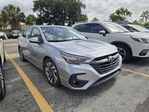 Ice Silver Metallic 2024 Subaru Legacy Limited