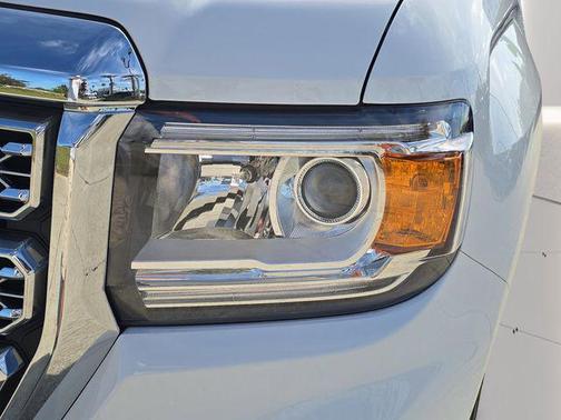 2021 GMC Canyon Denali