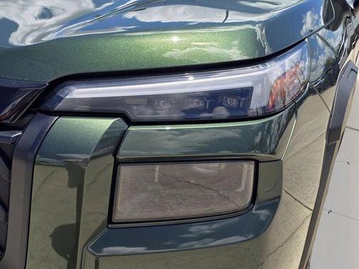 Deep Emerald Green Pearl 2026 Subaru Outback Limited