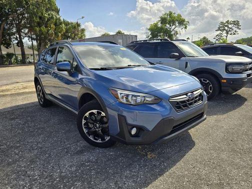 Horizon Blue Pearl 2022 Subaru Crosstrek Premium