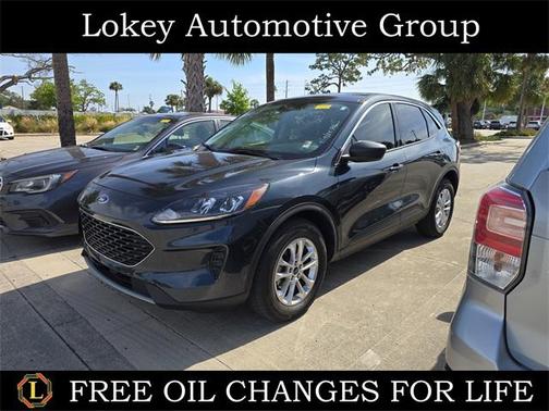 2022 Ford Escape SE