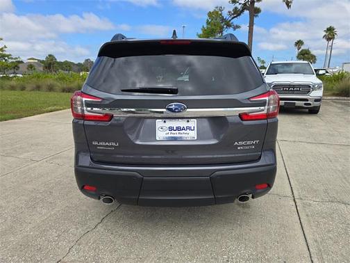 2025 Subaru Ascent Limited 8-Passenger