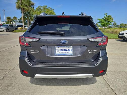 2025 Subaru Outback Touring