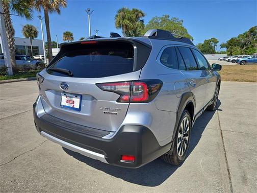 2025 Subaru Outback Touring
