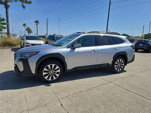 2025 Subaru Outback Touring