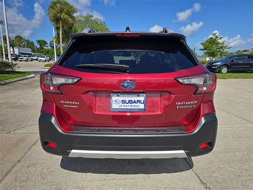2025 Subaru Outback Touring XT