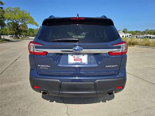 2024 Subaru Ascent Premium 7-Passenger