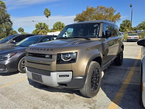 2025 Land Rover Defender 110 P300