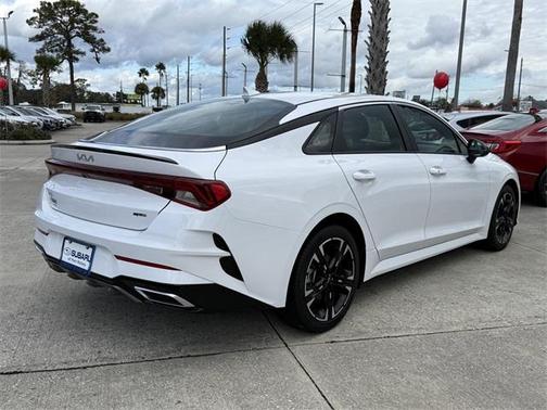 2024 Kia K5 GT-Line