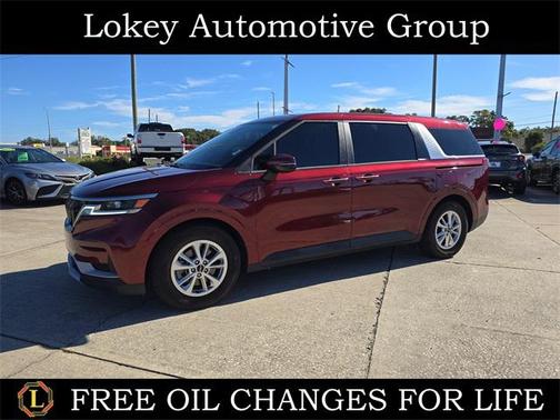 2023 Kia Carnival LX
