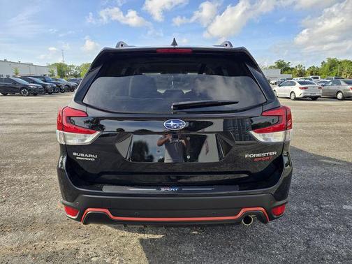 Crystal Black Silica 2024 Subaru Forester Sport