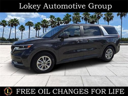 2024 Kia Carnival LX