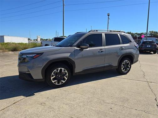 2025 Subaru Forester Premium