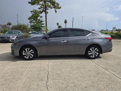 2023 Nissan Altima S FWD