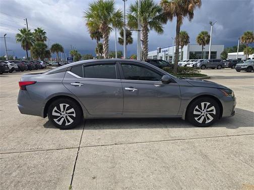 2023 Nissan Altima S FWD