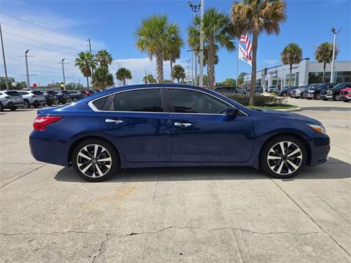 2016 Nissan Altima 2.5 SR