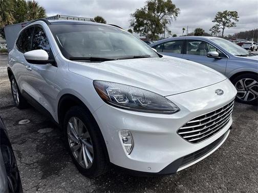 2022 Ford Escape Titanium