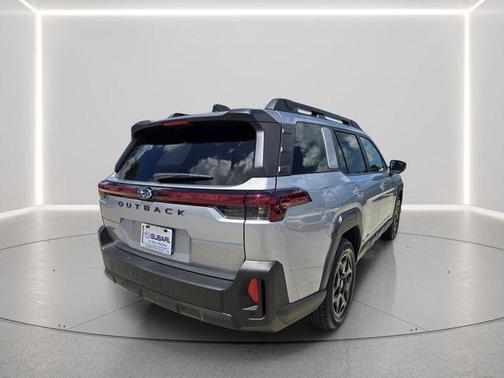 Ice Silver Metallic 2026 Subaru Outback Limited