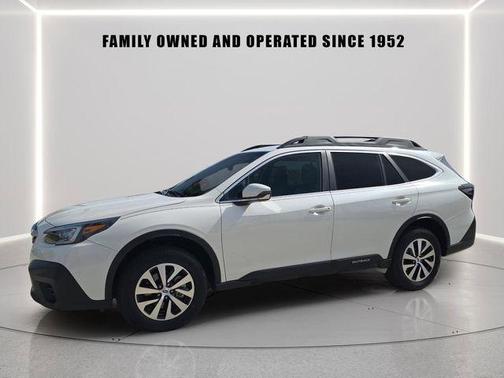Crystal White Pearl 2021 Subaru Outback Premium
