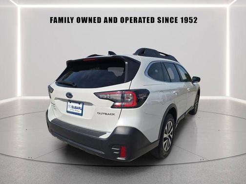 Crystal White Pearl 2021 Subaru Outback Premium