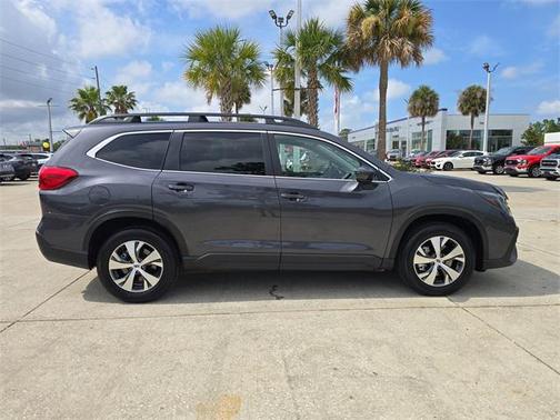 2024 Subaru Ascent Premium 8-Passenger