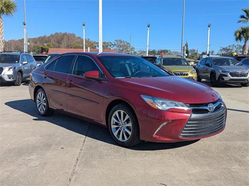 2016 Toyota Camry XLE