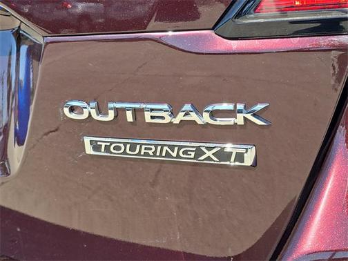 2023 Subaru Outback Touring XT