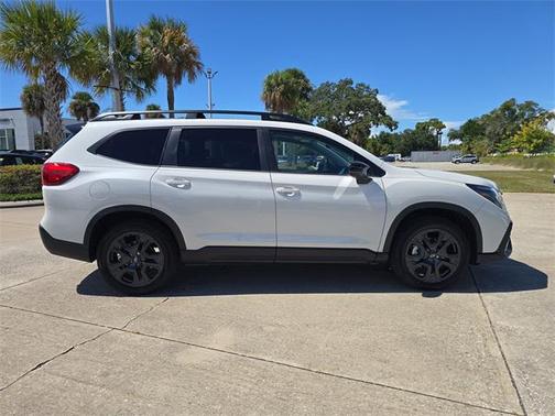 2025 Subaru Ascent Onyx Edition Touring 7-Passenger