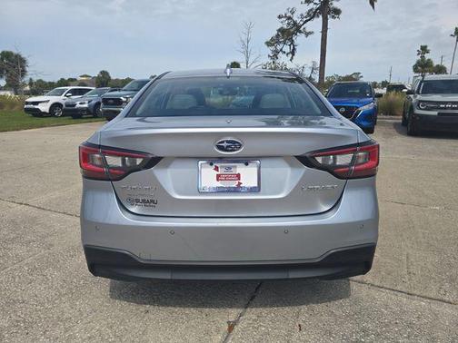 2022 Subaru Legacy Limited