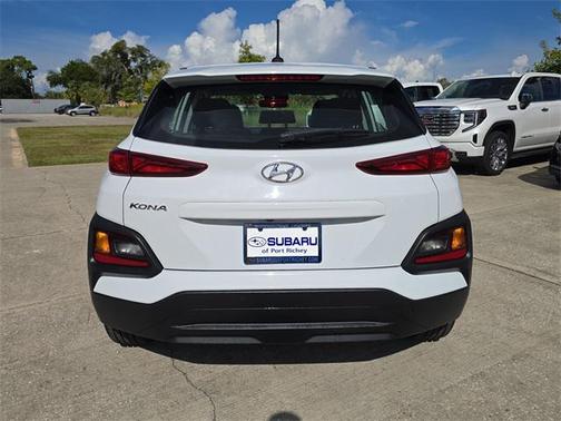 2021 Hyundai KONA SE