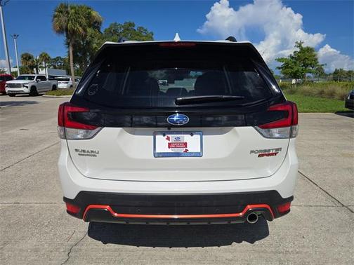 2023 Subaru Forester Sport