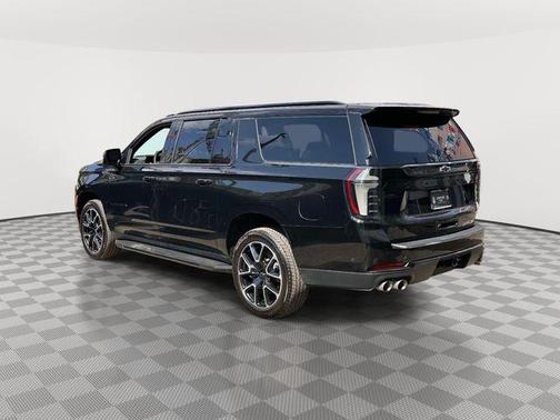 Black 2025 Chevrolet Suburban RST