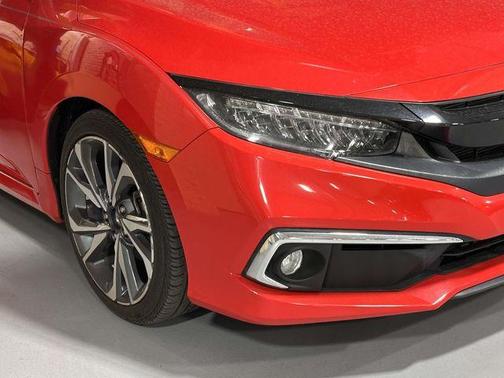 R2P 2019 Honda Civic Touring