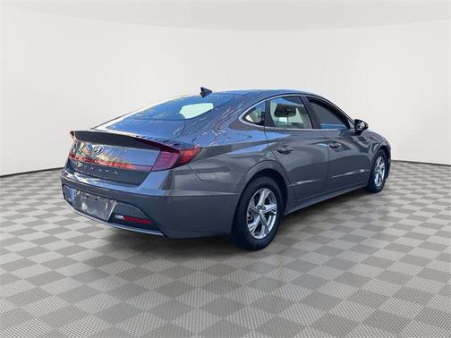 2023 Hyundai SONATA SE