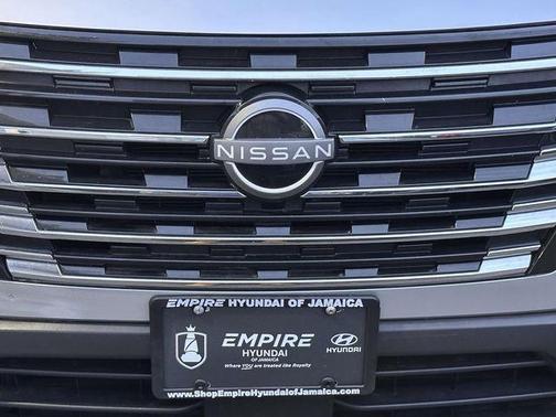 Brilliant Silver Metallic 2024 Nissan Rogue SV